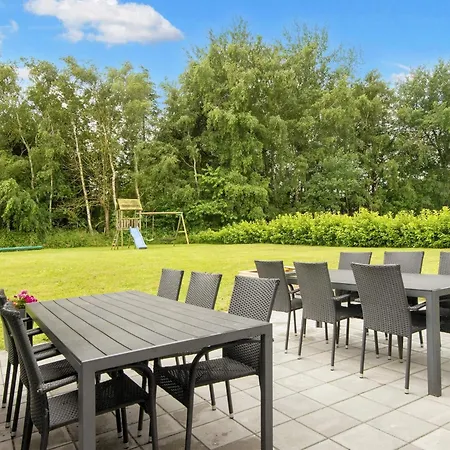 Luxury Pool House Near Ferienhaus *