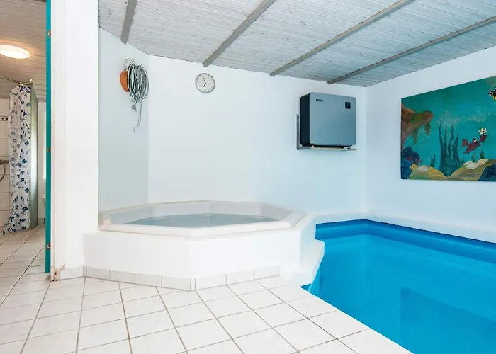 Luxury Pool House Near - By Traum *