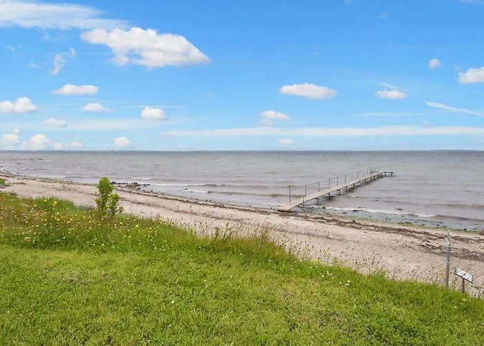 Luxury Pool House Near - By Traum Holiday home *